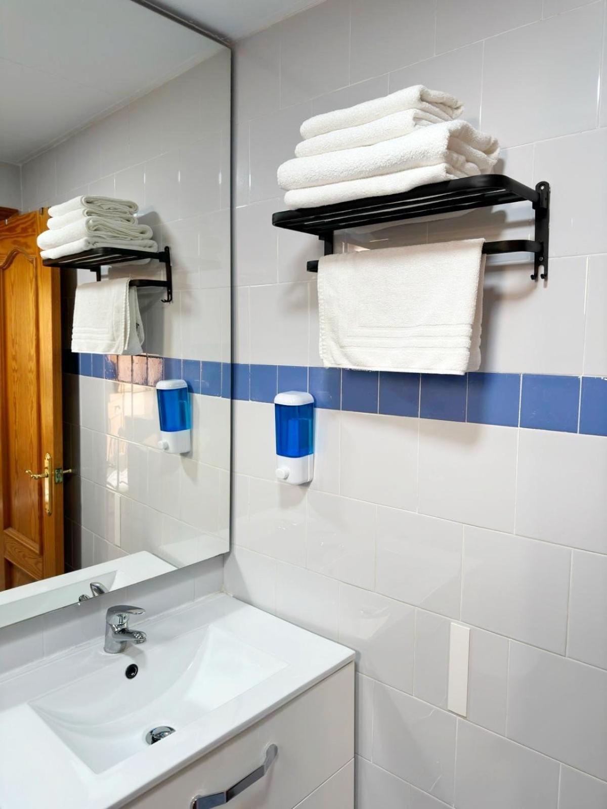 Apartamento Completo Plaza De Las Tendillas - Parking Privado - Alojamientos El Duque Córdoba Eksteriør bilde