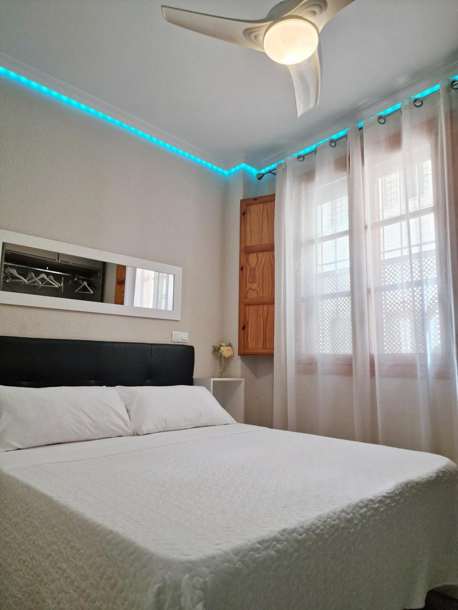 Apartamento Completo Plaza De Las Tendillas - Parking Privado - Alojamientos El Duque Córdoba Eksteriør bilde